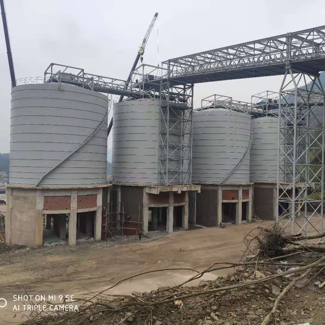 云南3000噸骨料鋼板庫